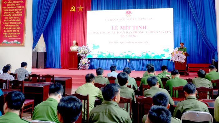 Quang cảnh buổi lễ.