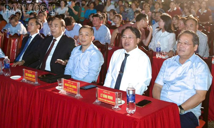 Các đại biểu tham dự Lễ hội.