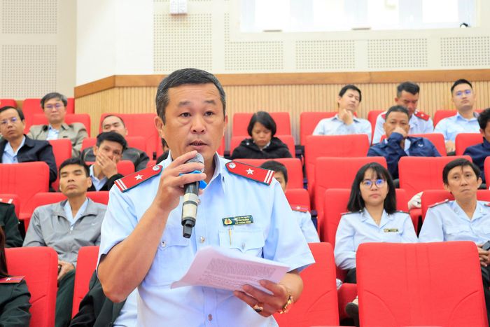 Đại biểu phát biểu tại hội nghị
