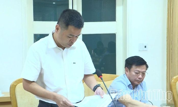 Lãnh đạo Sở Xây dựng giải trình một số nội dung trong kết quả thẩm tra của các Ban HĐND tỉnh.