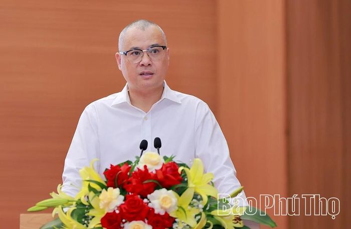 Đồng chí Bí thư Tỉnh ủy Phạm Đại Dương phát biểu chỉ đạo tại hội nghị.