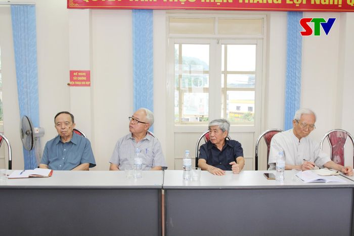 Các đại biểu tham dự đại hội
