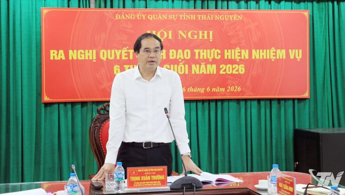 Đồng chí Bí thư Tỉnh ủy Trịnh Xuân Trường phát biểu chỉ đạo tại Hội nghị.