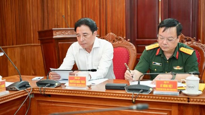  UVTV Đảng, Phó Bí thư Thành ủy, Chủ tịch UBND thành phố Nguyễn Khắc Toàn tham dự hội nghị. Ảnh: QĐ 