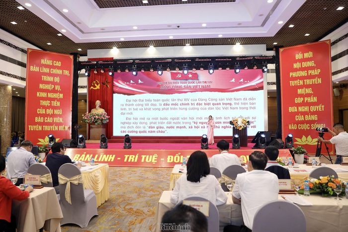 Mỗi bài dự thi không chỉ truyền tải đúng nội dung nghị quyết mà còn truyền được niềm tin, khát vọng và trách nhiệm hành động, góp phần đưa nghị quyết của Đảng từ văn kiện trở thành những kết quả cụ thể trong từng bộ, ngành, cơ quan, đơn vị và doanh nghiệp.