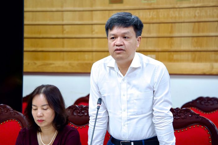 Phó Chủ nhiệm Ủy ban Khoa học, Công nghệ và Môi trường Tạ Đình Thi phát biểu