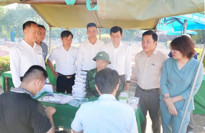 Từ khâu xác định vị trí mộ, khai quật, lấy mẫu sinh phẩm, niêm phong cho đến lập mã định danh dữ liệu số hóa, bảo quản và vận chuyển đều tuân thủ tính thống nhất, chính xác tối đa…