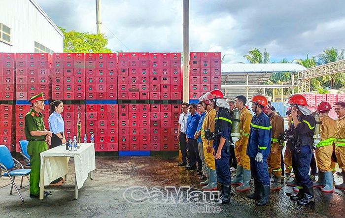 Họp rút kinh nghiệm buổi thực tập.
