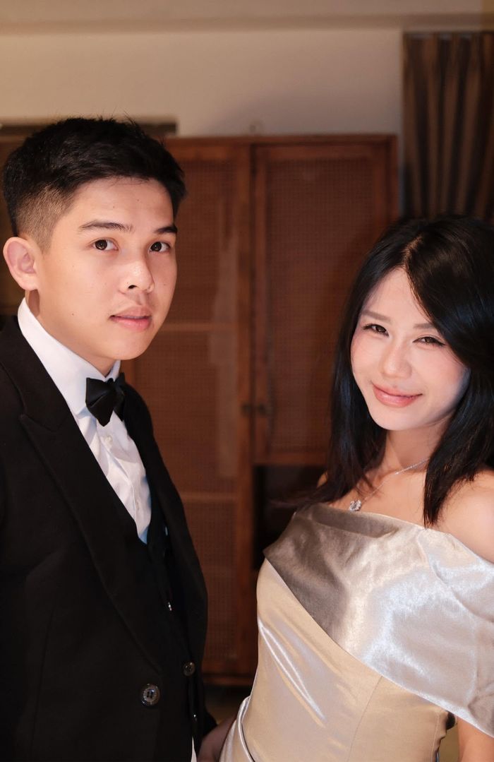 Sau tất cả, Hùng Didu luôn người công khai đứng về phía Phanh Nè.