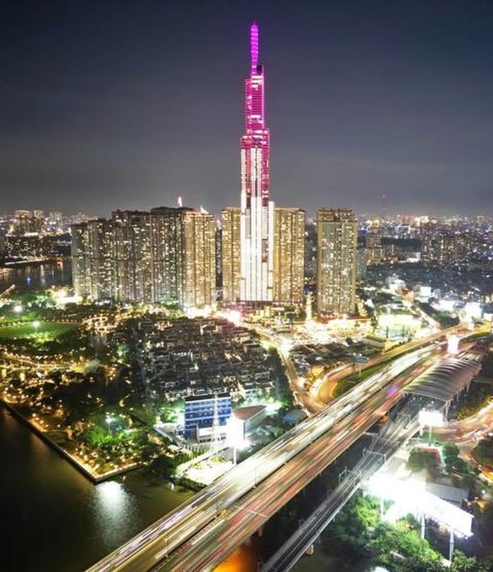 Bộ mặt TPHCM thay đổi hoàn toàn sau 50 năm