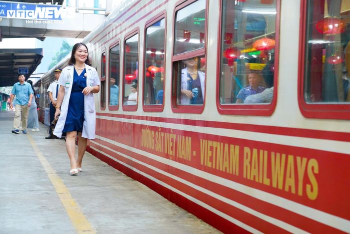 Đây không chỉ là sự kiện đánh dấu mối hợp tác giữa bệnh viện và ngành đường sắt, mà còn mở ra một mô hình kết nối y tế thông minh, góp phần rút ngắn khoảng cách giữa cơ sở y tế Trung ương với địa phương.