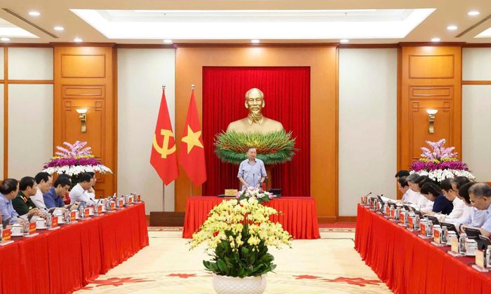 Tổng Bí thư, Chủ tịch nước chủ trì cuộc làm việc về công tác chuẩn bị năm học 2026-2027 và tình hình triển khai thực hiện Nghị quyết số 71 của Bộ Chính trị.