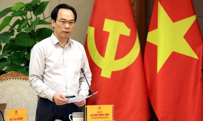 Bộ trưởng Bộ Giáo dục và Đào tạo Hoàng Minh Sơn phát biểu. (Ảnh: VGP)