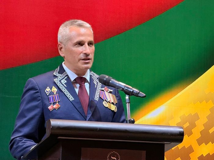 Đại sứ Belarus tại Việt Nam, ông Uladzimir Baravikou, phát biểu tại Lễ quốc khánh. Ảnh: Kiều Thoan Thu