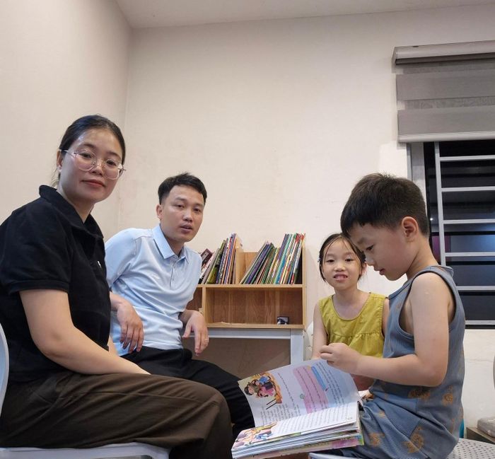 Gia đình em Nguyễn Khánh My, lớp 2A2 Trường Tiểu học Bắc Từ Liêm tích cực tham gia cuộc thi. Ảnh: VH