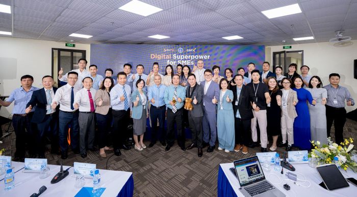 Các đại biểu tham dự Hội thảo.