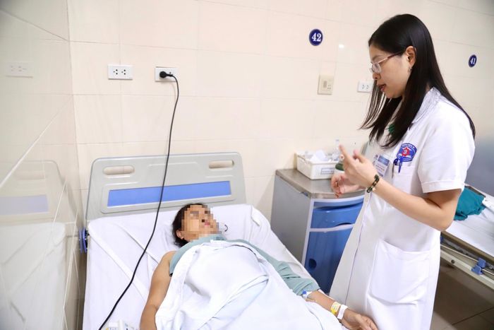 Mỗi ngày tại Bệnh viện K, các chuyên gia Khoa Dinh dưỡng lâm sàng sẽ tư vấn chế độ ăn bệnh lý cho người bệnh, đặc biệt áp dụng 100% với tất cả người bệnh sau phẫu thuật ung thư tiêu hóa.