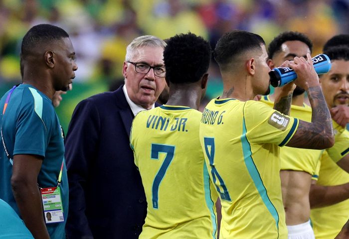  Brazil sẽ phải dè chừng lối chơi khoa học của Nhật Bản. 