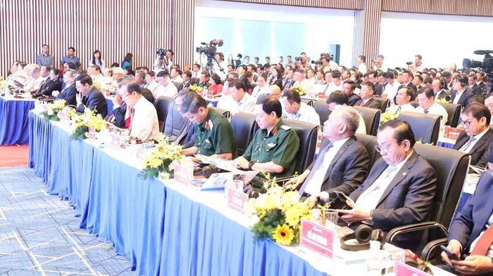 Các đại biểu tham dự Hội nghị