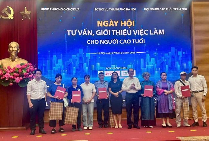 Người lao động cao tuổi được hỗ trợ việc làm, vay vốn tại chương trình