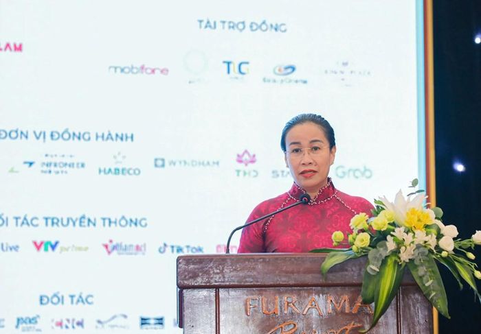 Bà Nguyễn Thị Anh Thi, Phó Chủ tịch UBND TP. Đà Nẵng, Trưởng Ban tổ chức DANAFF IV phát biểu tại buổi họp báo
