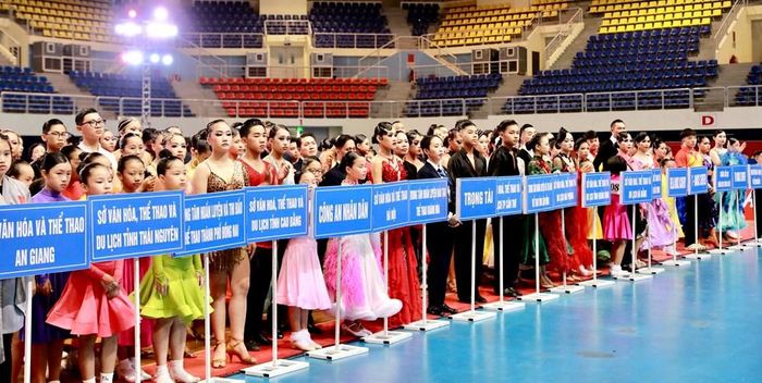 Hơn 1.500 vận động viên của 46 đội trên toàn quốc tham dự giải