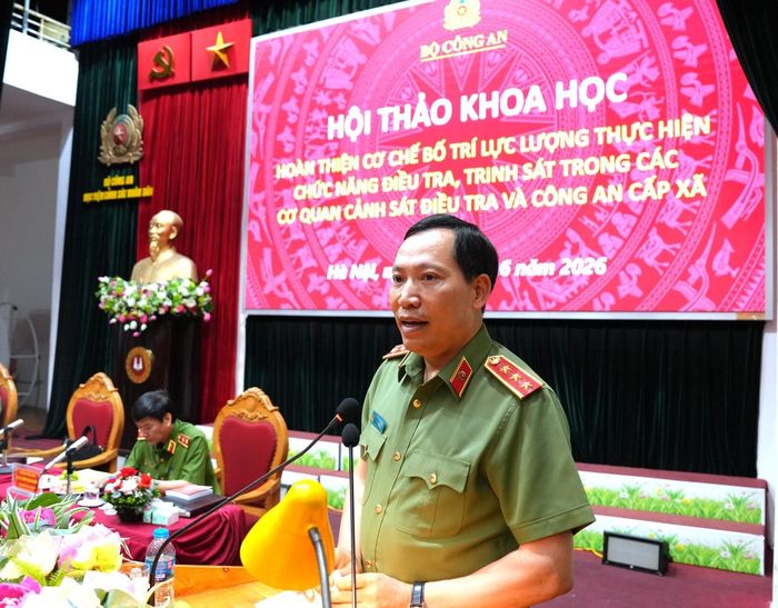 Thứ trưởng Lê Văn Tuyến phát biểu tại Hội thảo.