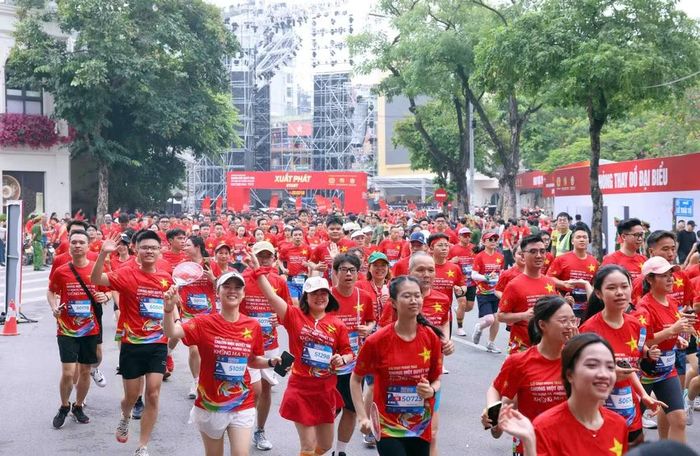 Giải chạy cũng được hưởng tại 33 tỉnh, thành phố và 3.321 xã, phường, đặc khu.
