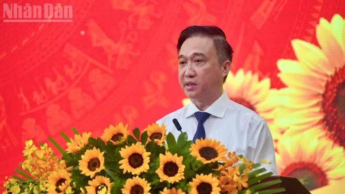 Đồng chí Đặng Minh Thông, Phó Bí thư Thành ủy Thành phố Hồ Chí Minh phát biểu.