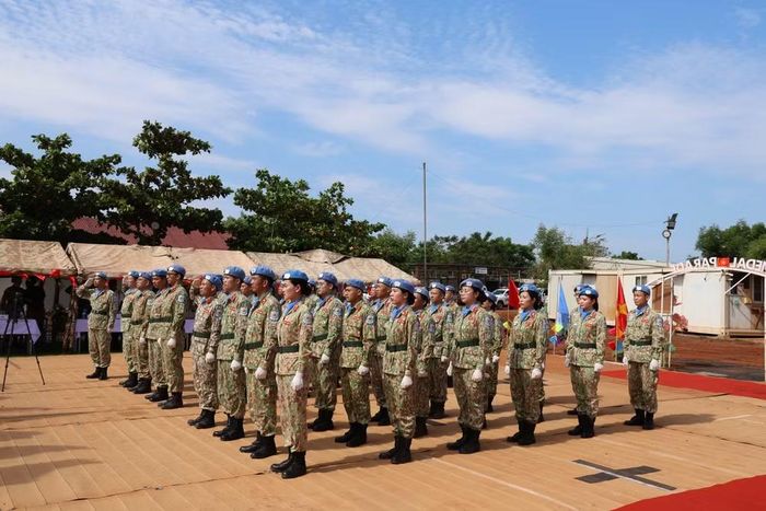 Trong gần một năm công tác tại Nam Sudan, Bệnh viện dã chiến cấp 2 số 7 đã duy trì hoạt động khám chữa bệnh và cấp cứu 24/7 cho lực lượng gìn giữ hòa bình, nhân viên Liên hợp quốc và người dân địa phương. (Ảnh: TIẾN PHÚC)