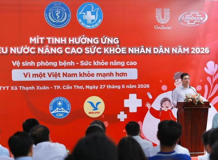 TS. BS Hà Anh Đức - Chủ tịch Hội Thầy thuốc trẻ Việt Nam phát biểu khai mạc tại sự kiện.