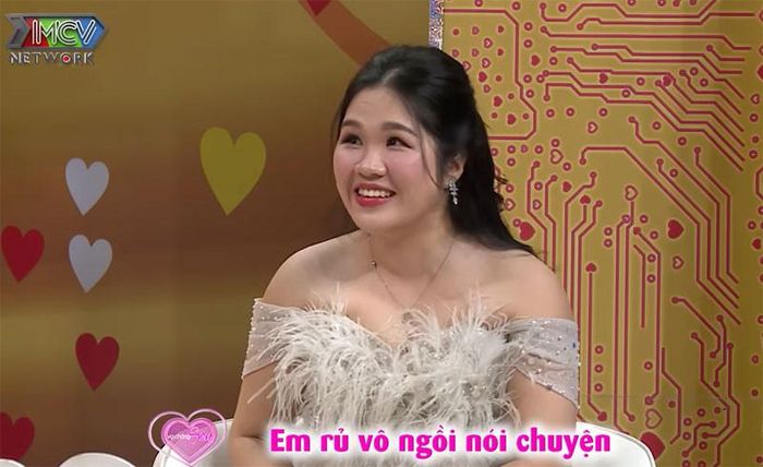 Thu Hà yêu chàng trai Canada chỉ sau 12 giờ gặp gỡ. Ảnh cắt từ clip 