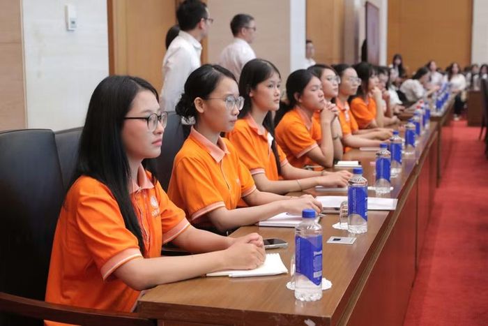 Các em sinh viên tham dự Diễn đàn. (Nguồn: Ban tổ chức cung cấp)