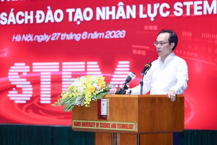Bộ trưởng Hoàng Minh Sơn phát biểu khai mạc tại hội thảo. (Ảnh: Thanh Tùng/TTXVN)