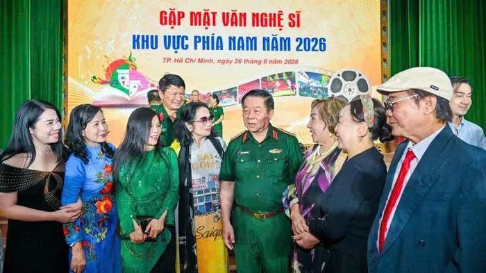 Chương trình gặp mặt diễn ra trong không khí chân tình, cởi mở.