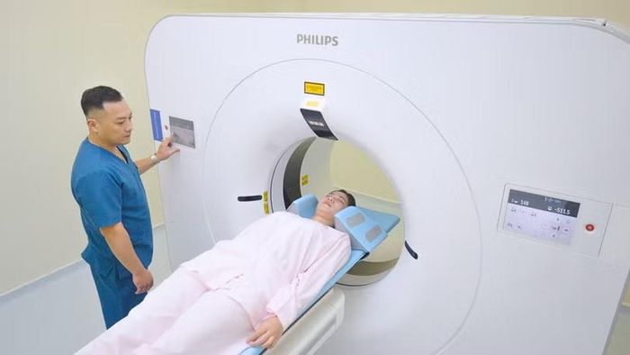 Máy CT Phổ hiện đại lần đầu tiên xuất hiện tại miền Trung được trang bị tại Bệnh viện Đa khoa Quốc tế Huế.