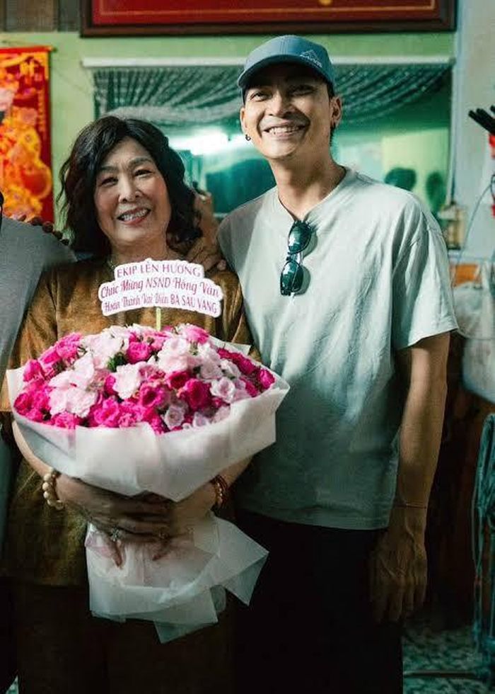 NSND Hồng Vân góp mặt trong phim Lên Hương do Khương Ngọc đạo diễn, dự kiến ra rạp ngày 18/09/2026.