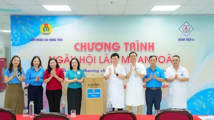 LĐLĐ tỉnh Thái Nguyên phối hợp với Bệnh viện A tổ chức Chương trình “Ngày hội làm mẹ an toàn”.