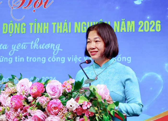 Bà Đỗ Thị Hiền, Ủy viên Ban Chấp hành Tổng Liên đoàn Lao động Việt Nam, Ủy viên Ban Chấp hành Đảng bộ tỉnh, Phó Chủ tịch Ủy ban MTTQ Việt Nam tỉnh, Chủ tịch LĐLĐ tỉnh Thái Nguyên.
