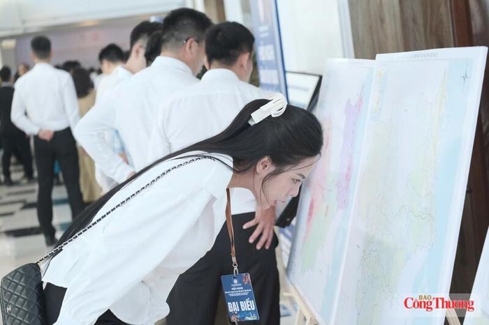 Sự kiện đã thu hút các đại biểu, nhà đầu tư trẻ đến tìm hiểu cơ hội đầu tư vào Đắk Lắk. Ảnh: Lê Sơn