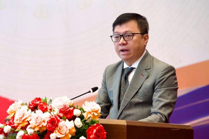 Chủ tịch Hội Nhà báo Việt Nam Lê Quốc Minh cho rằng, Quốc hội và báo chí có điểm giao thoa: Quốc hội kiến tạo thể chế, còn báo chí kiến tạo niềm tin xã hội đối với thể chế đó. Ảnh: Vũ Hiếu