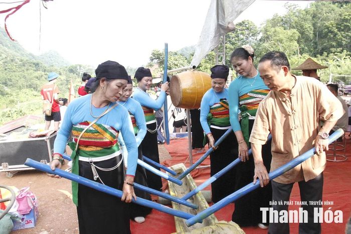 Khua luống, nét đẹp văn hóa của đồng bào dân tộc xã Cổ Lũng.