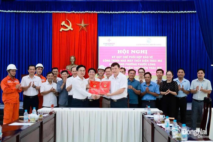 Ngày 8-4-2026 TMP thực hiện ký kết Quy chế phối hợp với UBND phường Phước Long. Ảnh: Mỹ Phương