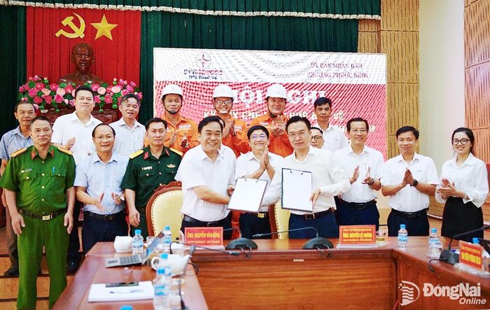 Ngày 20-5-2026 TMP thực hiện ký kết Quy chế phối hợp với UBND phường Phước Bình. Ảnh: Mỹ Phương