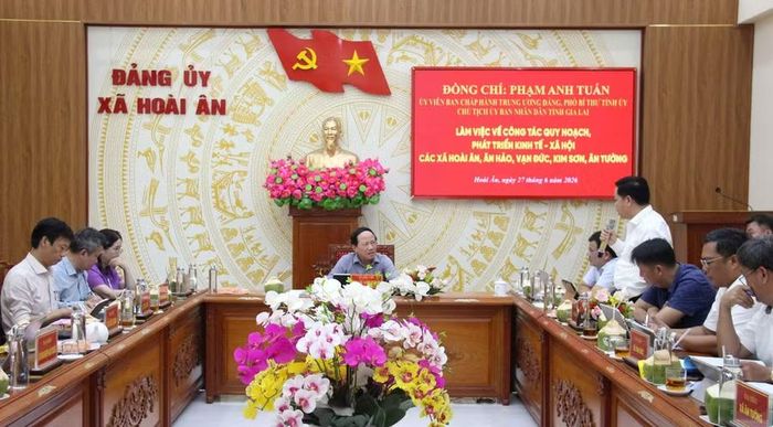  Quang cảnh buổi làm việc. Ảnh: Trọng Lợi 