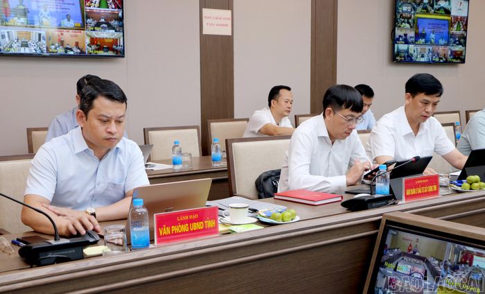 Các đại biểu tham dự hội nghị.