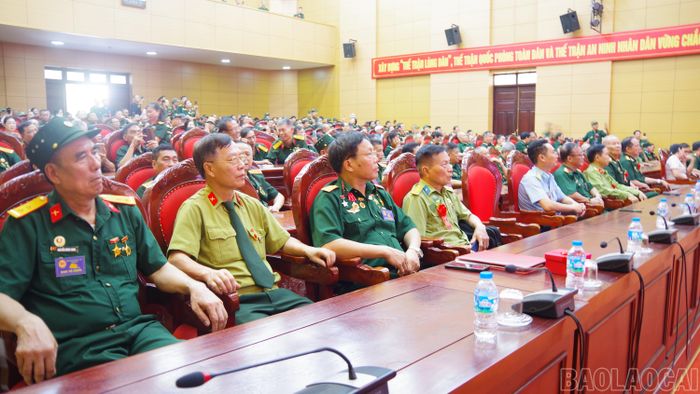 Đại biểu dự buổi gặp mặt.
