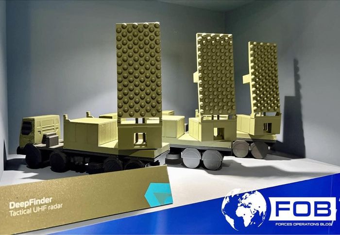 Mô hình radar DeepFinder Tactical của Thales trưng bày tại Eurosatory 2026. Ảnh: FOB/Thales
