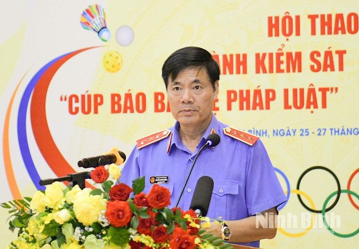 Đồng chí Nguyễn Quang Dũng, Phó Viện trưởng Viện KSND Tối cao phát biểu tại Lễ bế mạc.