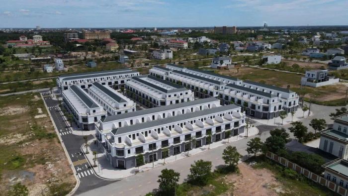 Dự án Khu đô thị dịch vụ và thương mại Nam Đông Hà với quy mô 142 căn nhà ở xã hội đã hoàn thành xây dựng - Ảnh: DACC